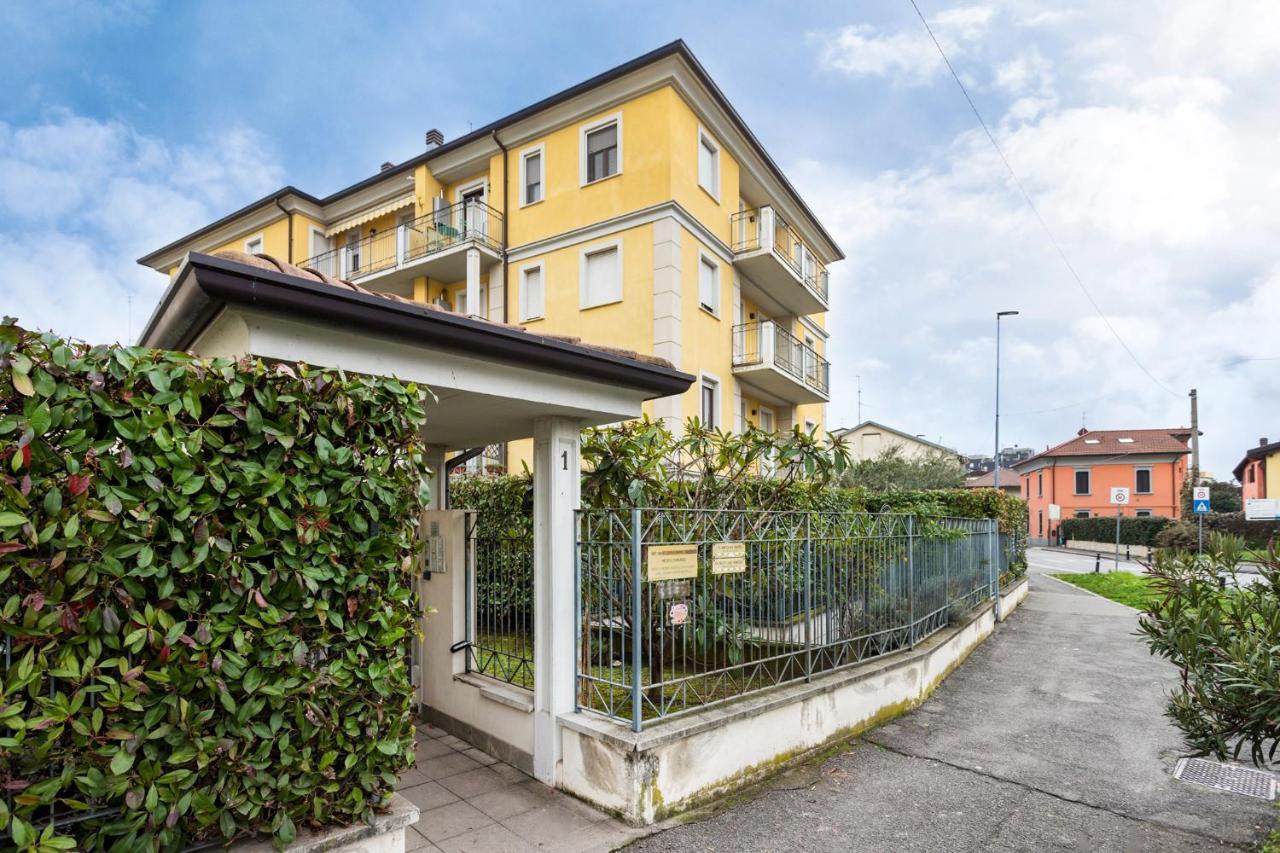 Residenza Il Fiore Bergamo Bagian luar foto